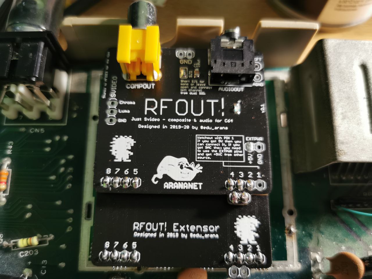 RFOUT! A RF modulator replacement board for C64 - Image 5