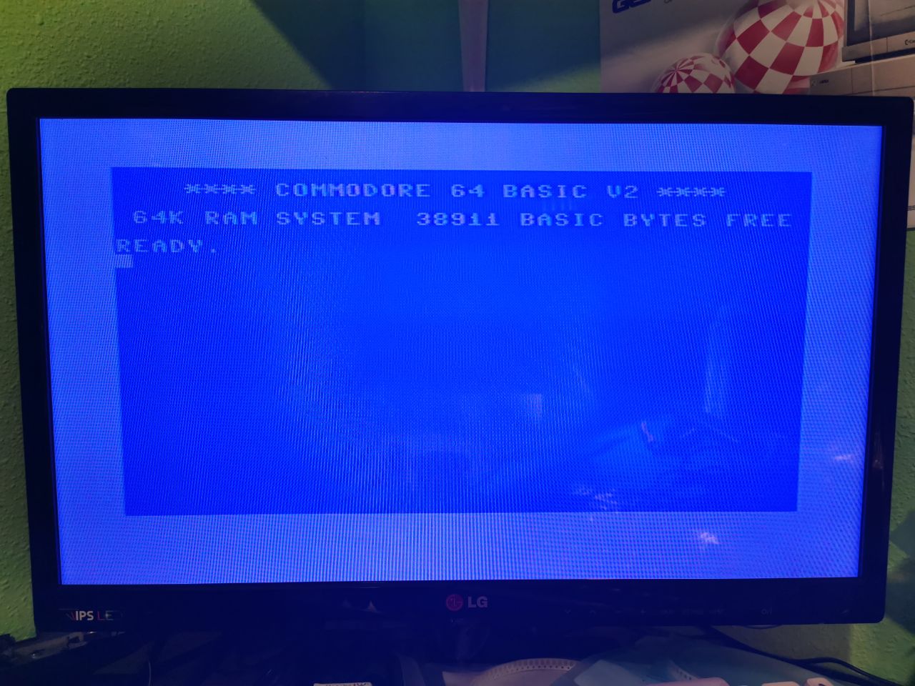 RFOUT! A RF modulator replacement board for C64 - Image 3